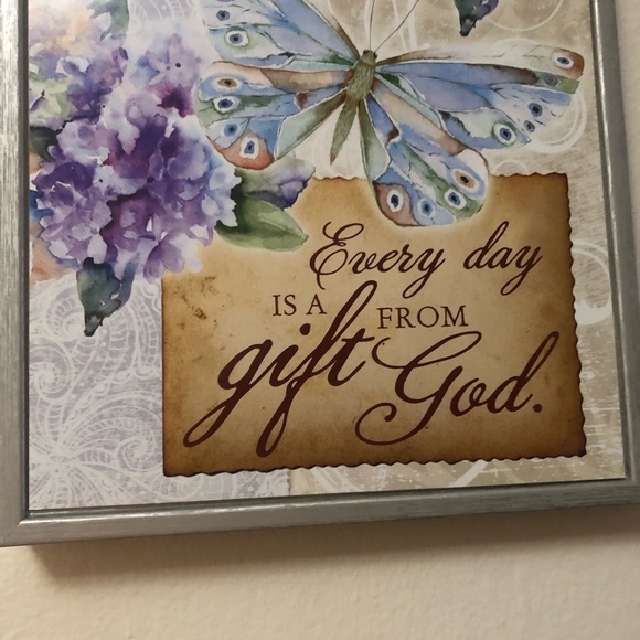 Every Day is a Gift from God wall decor or desktop framed message - Picture 4 of 5